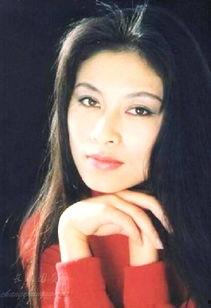 岳红女儿最新爆料,揭秘母亲鲜为人知的往事  第2张